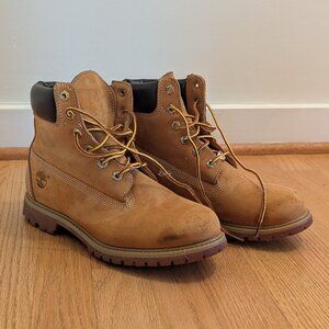 Timberland Classic 6" Padded Collar Boot - Women's 10